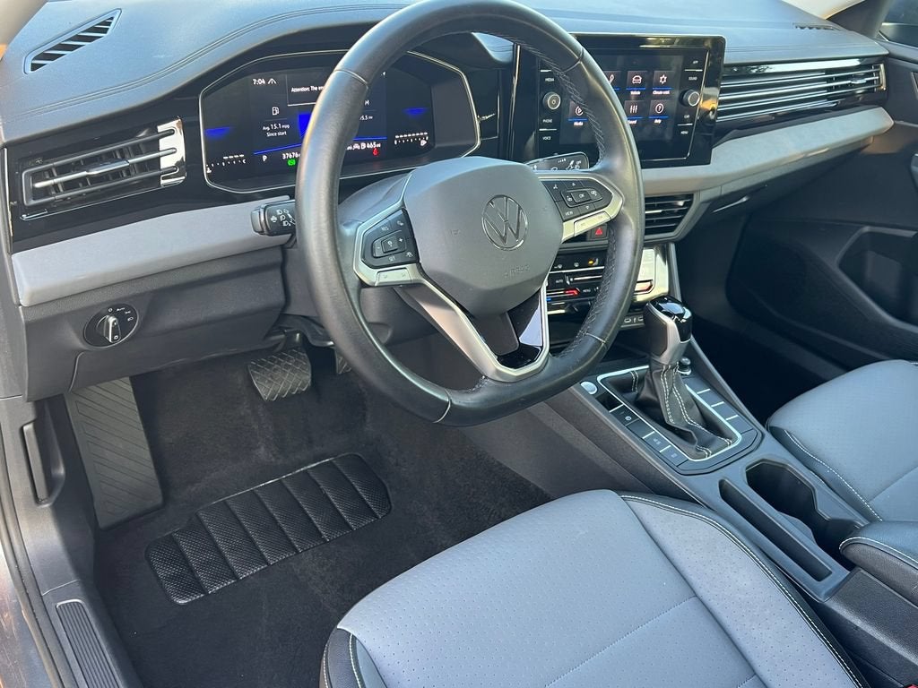2025 Volkswagen Jetta SE