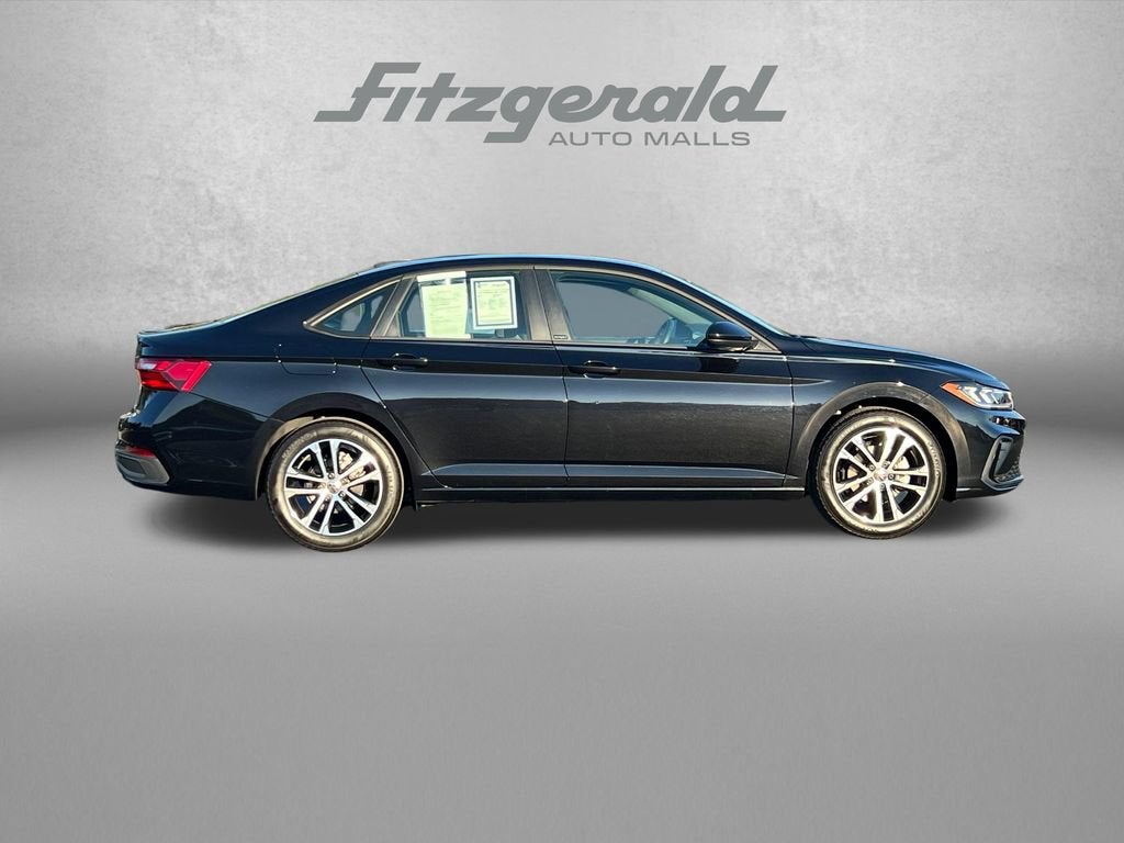 2025 Volkswagen Jetta Sport
