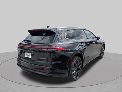 2025 Toyota Crown Signia XLE