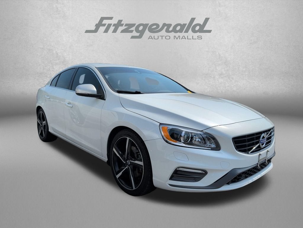 2016 Volvo S60 T6 Drive-E R-Design