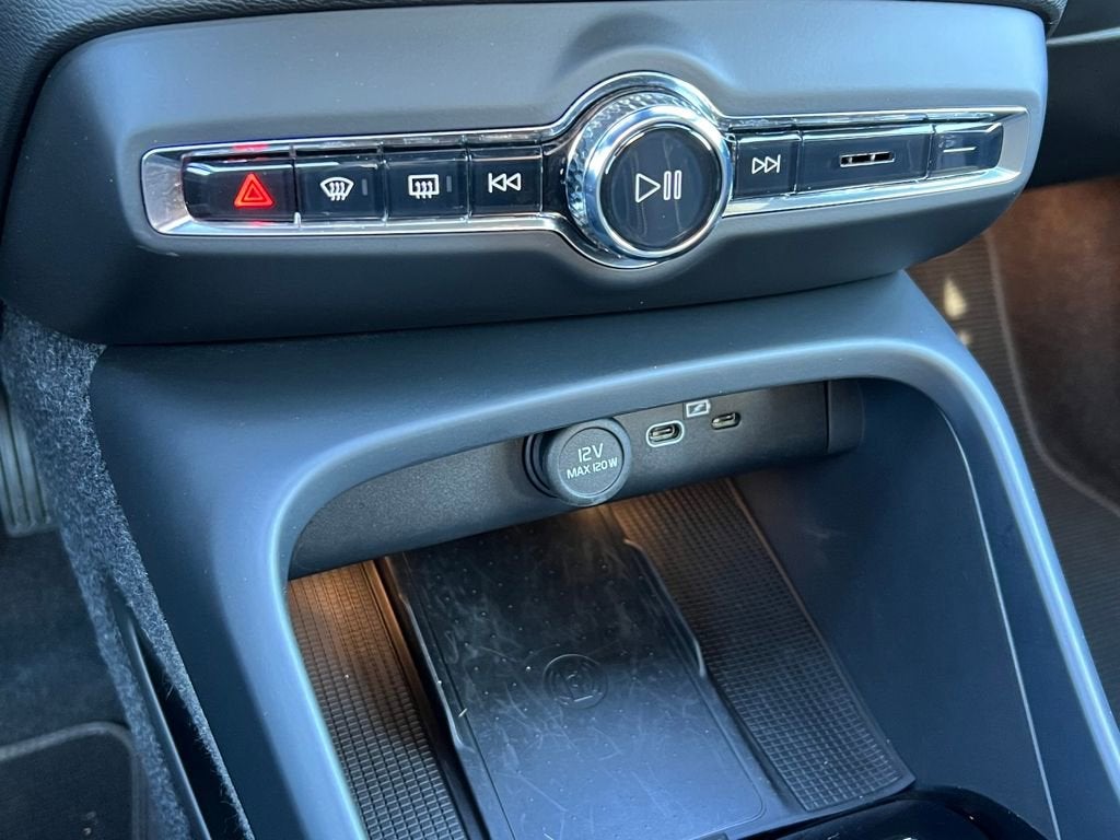 2022 Volvo C40 Recharge Pure Electri Ultimate