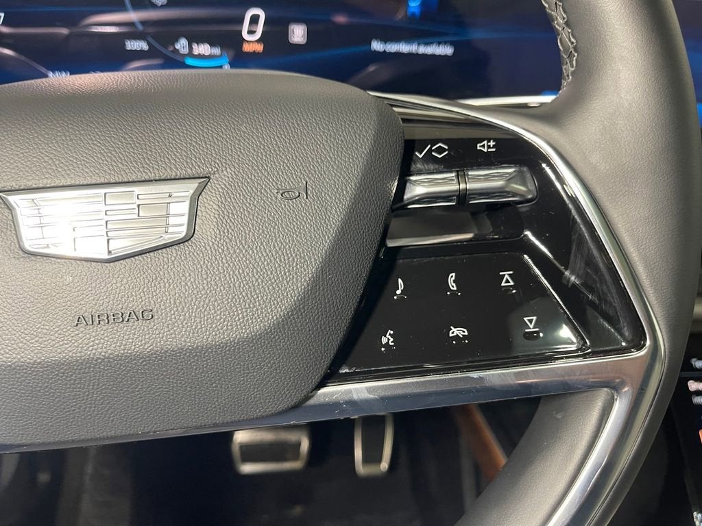 2026 Cadillac VISTIQ Luxury