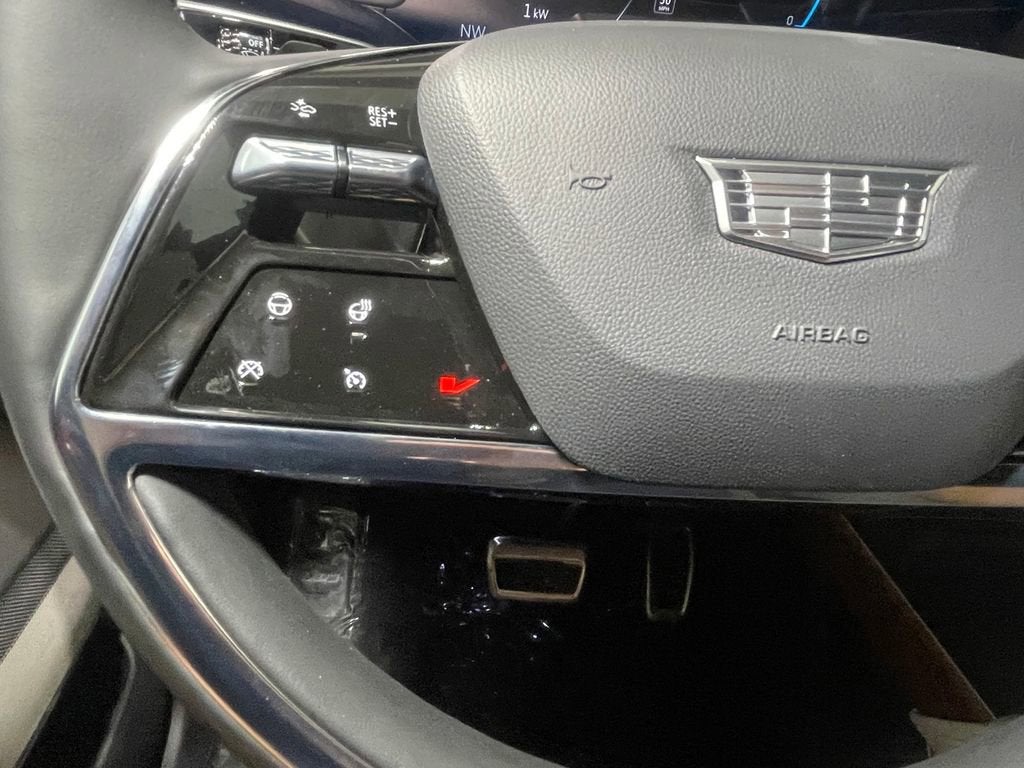 2026 Cadillac VISTIQ Luxury