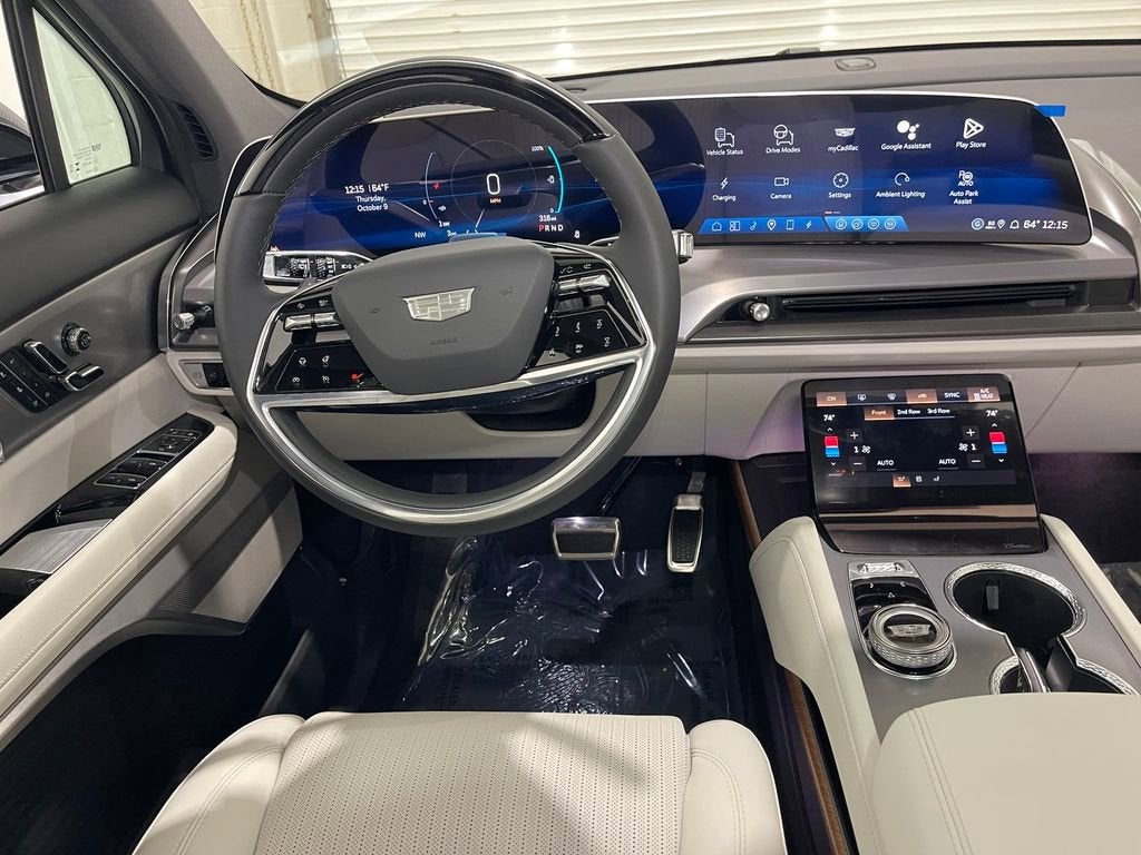 2026 Cadillac VISTIQ Luxury