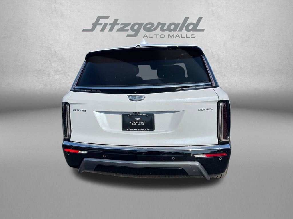 2026 Cadillac VISTIQ Luxury