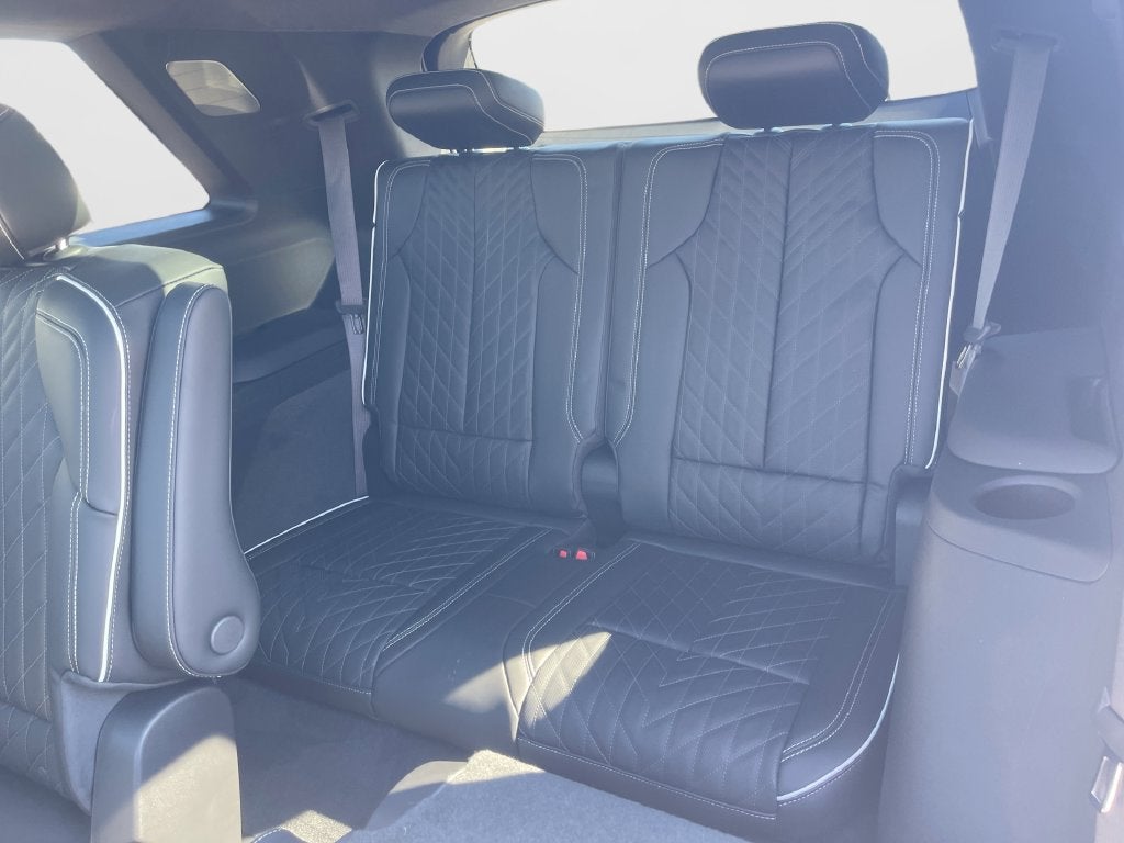 2027 Cadillac VISTIQ Premium Luxury