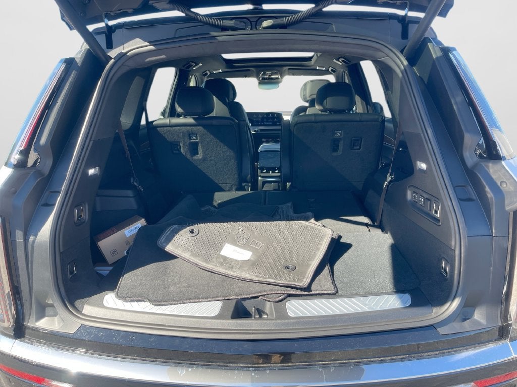 2027 Cadillac VISTIQ Premium Luxury