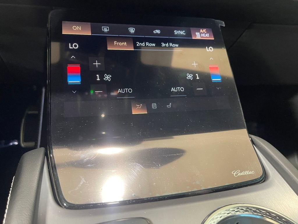 2026 Cadillac VISTIQ Sport