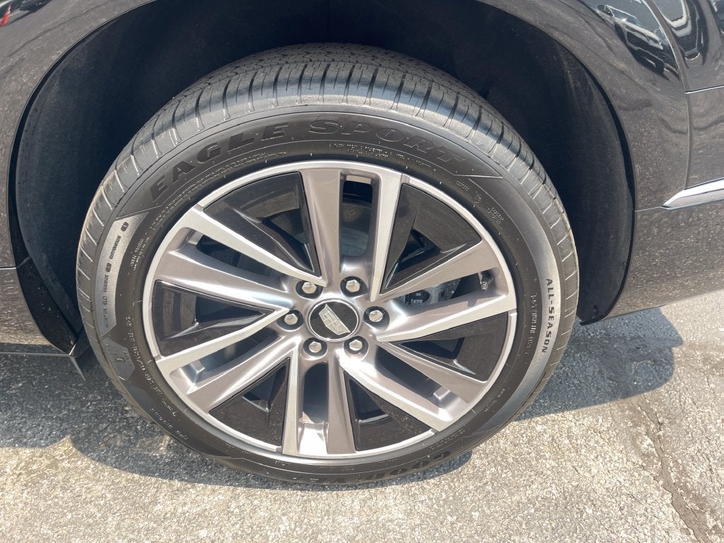 2026 Cadillac VISTIQ Sport