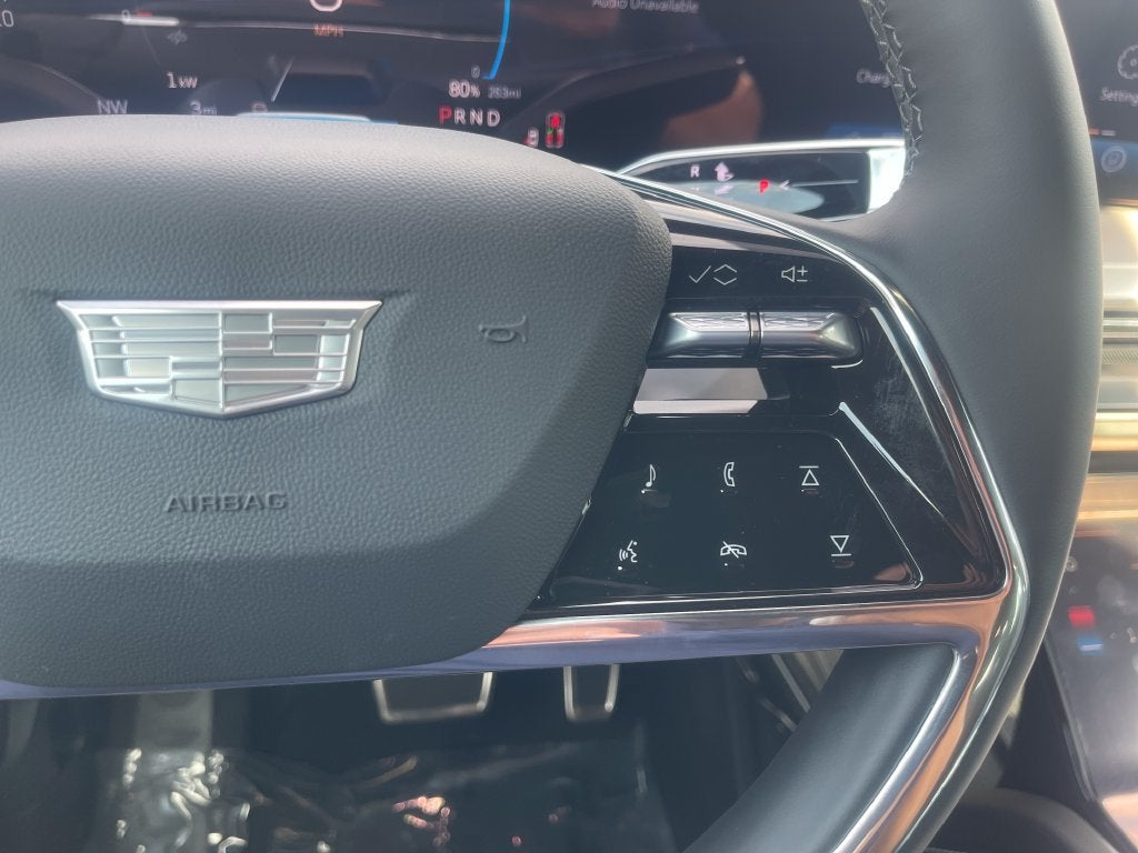 2027 Cadillac VISTIQ Sport