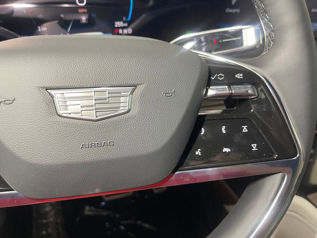 2026 Cadillac VISTIQ Sport