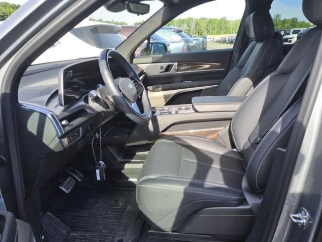 2026 Cadillac VISTIQ Sport