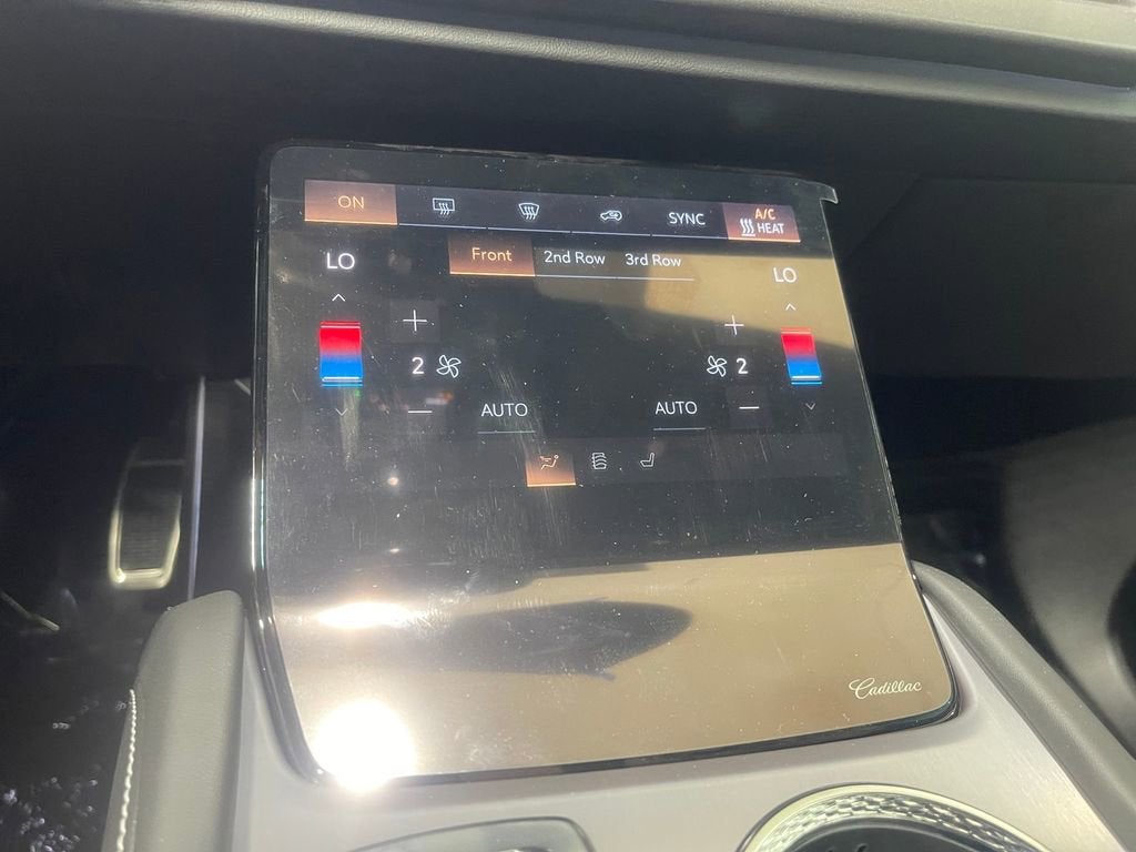 2026 Cadillac VISTIQ Platinum