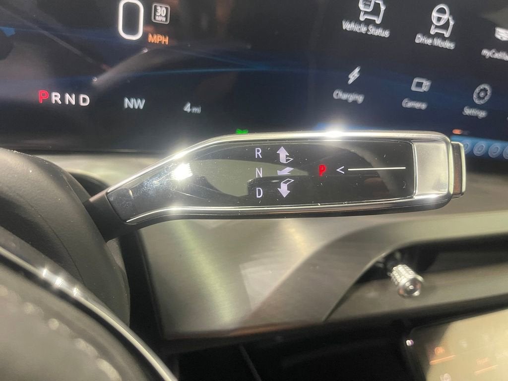 2026 Cadillac VISTIQ Platinum