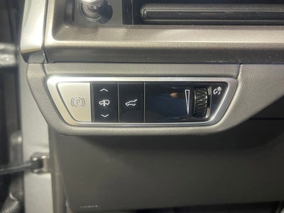 2026 Cadillac VISTIQ Platinum