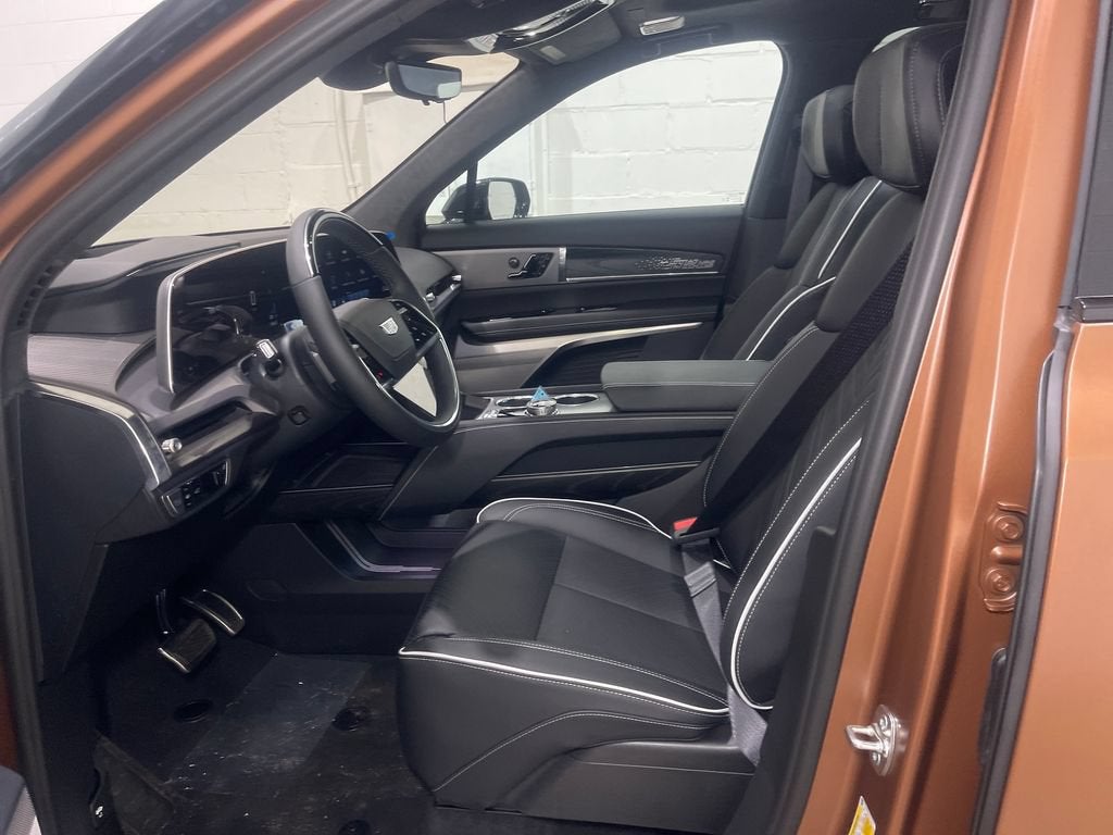2027 Cadillac VISTIQ Platinum