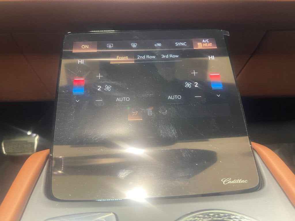 2026 Cadillac VISTIQ Platinum