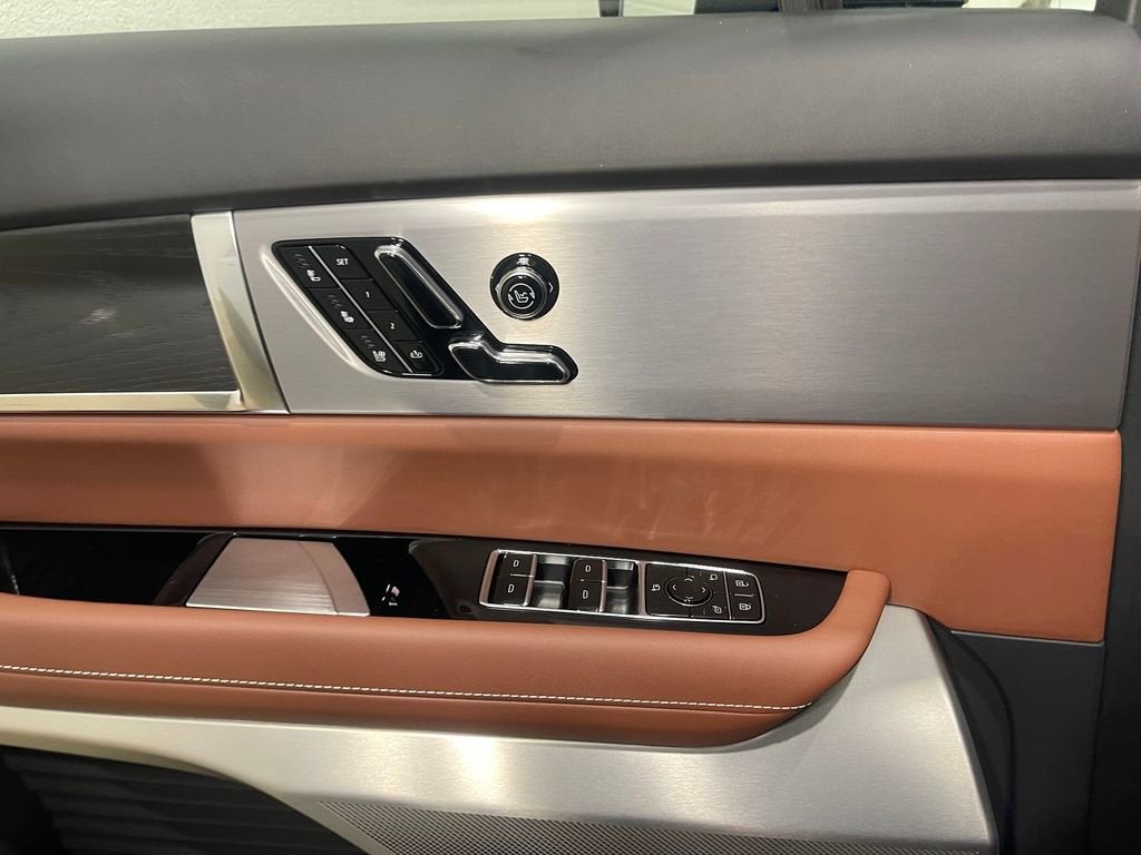 2026 Cadillac VISTIQ Platinum