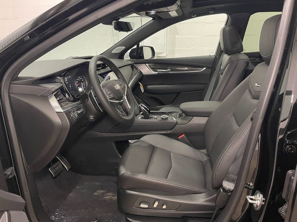 2026 Cadillac XT5 Sport