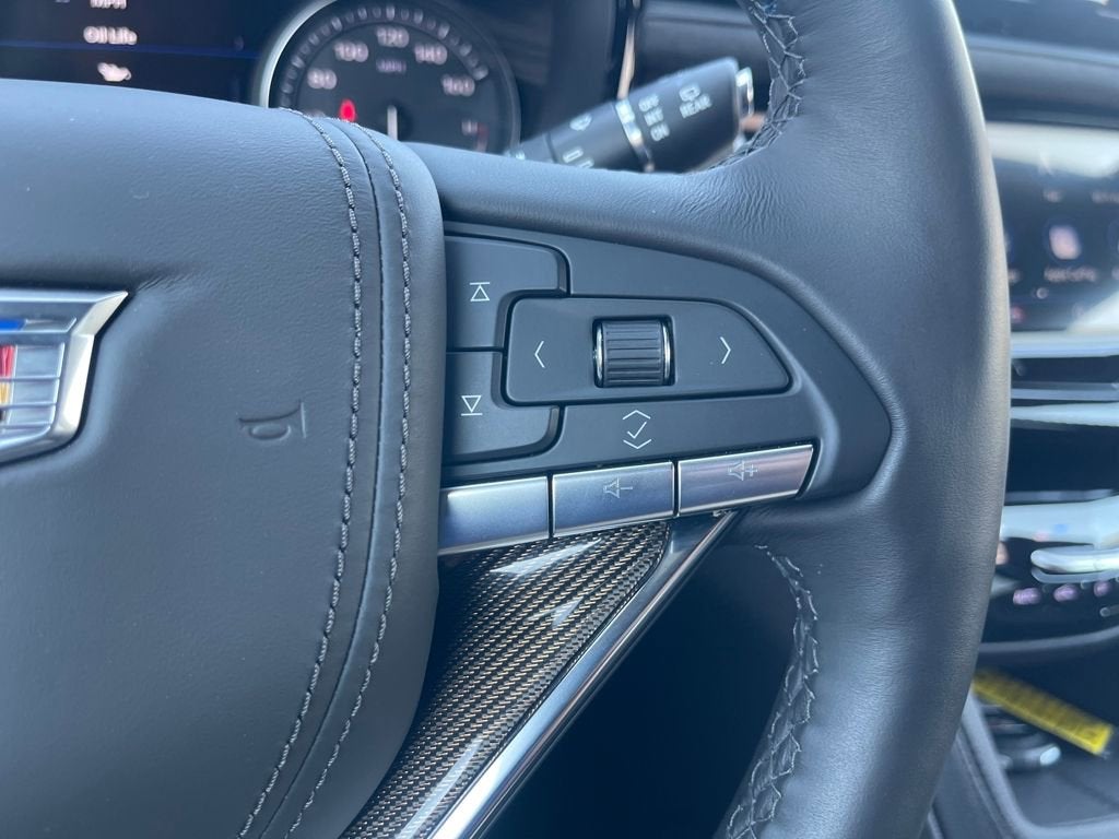 2025 Cadillac XT6 Premium Luxury