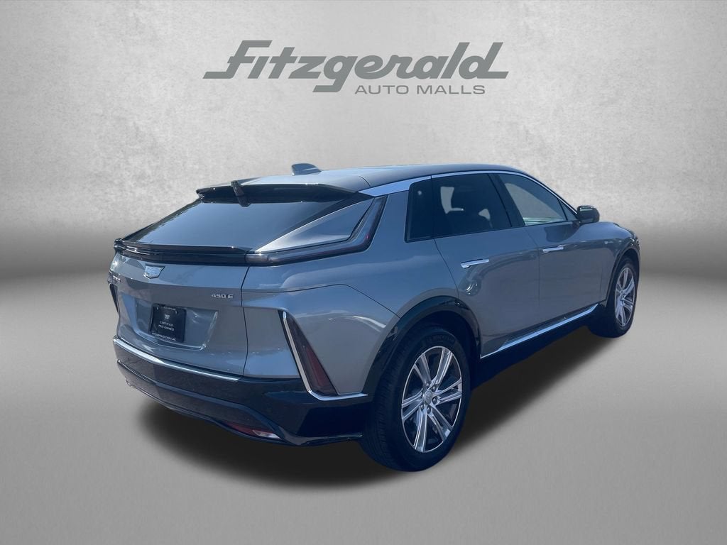 2024 Cadillac LYRIQ Tech