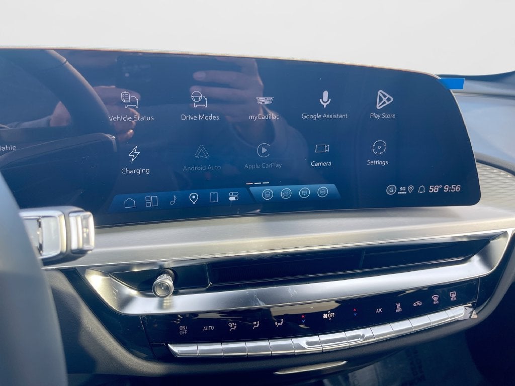 2027 Cadillac LYRIQ Luxury