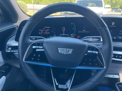 2024 Cadillac LYRIQ Luxury 2
