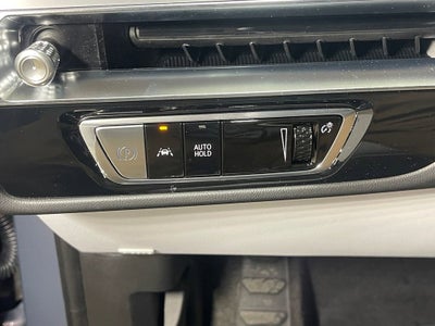 2026 Cadillac LYRIQ Premium Luxury