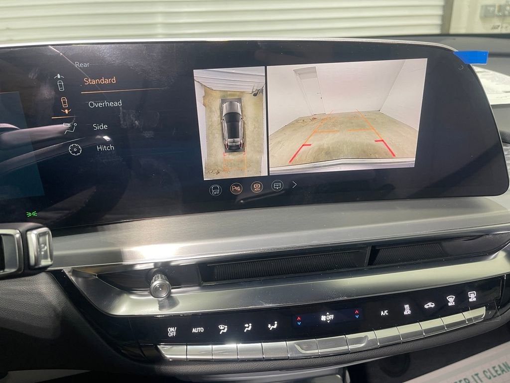 2026 Cadillac LYRIQ Premium Luxury