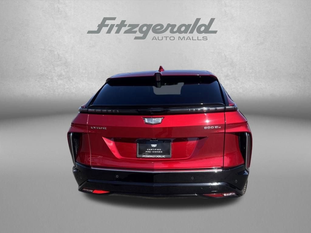 2024 Cadillac LYRIQ Luxury 3