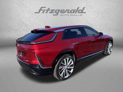 2024 Cadillac LYRIQ Luxury 3