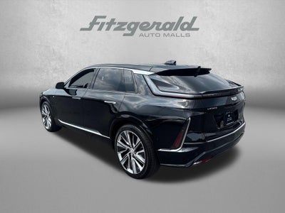 2025 Cadillac LYRIQ Luxury 3