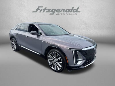 2025 Cadillac LYRIQ Luxury 3