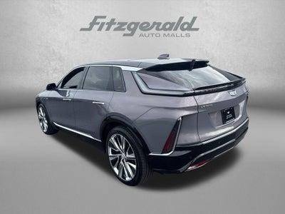 2025 Cadillac LYRIQ Luxury 3