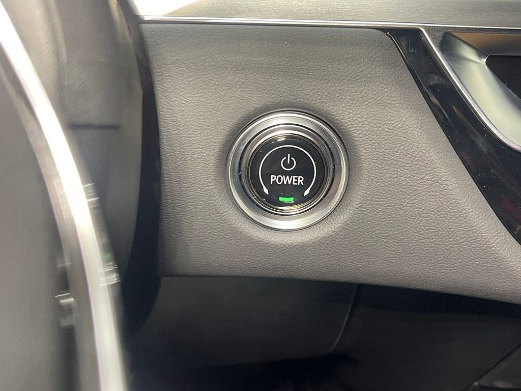 2025 Cadillac LYRIQ Sport 2