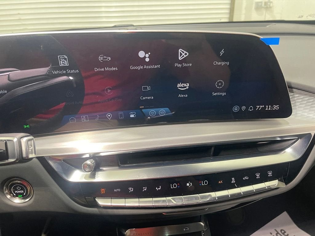 2025 Cadillac LYRIQ Sport 2