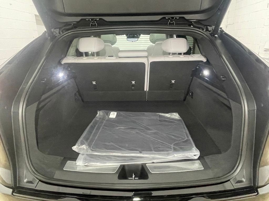 2025 Cadillac LYRIQ Sport 2