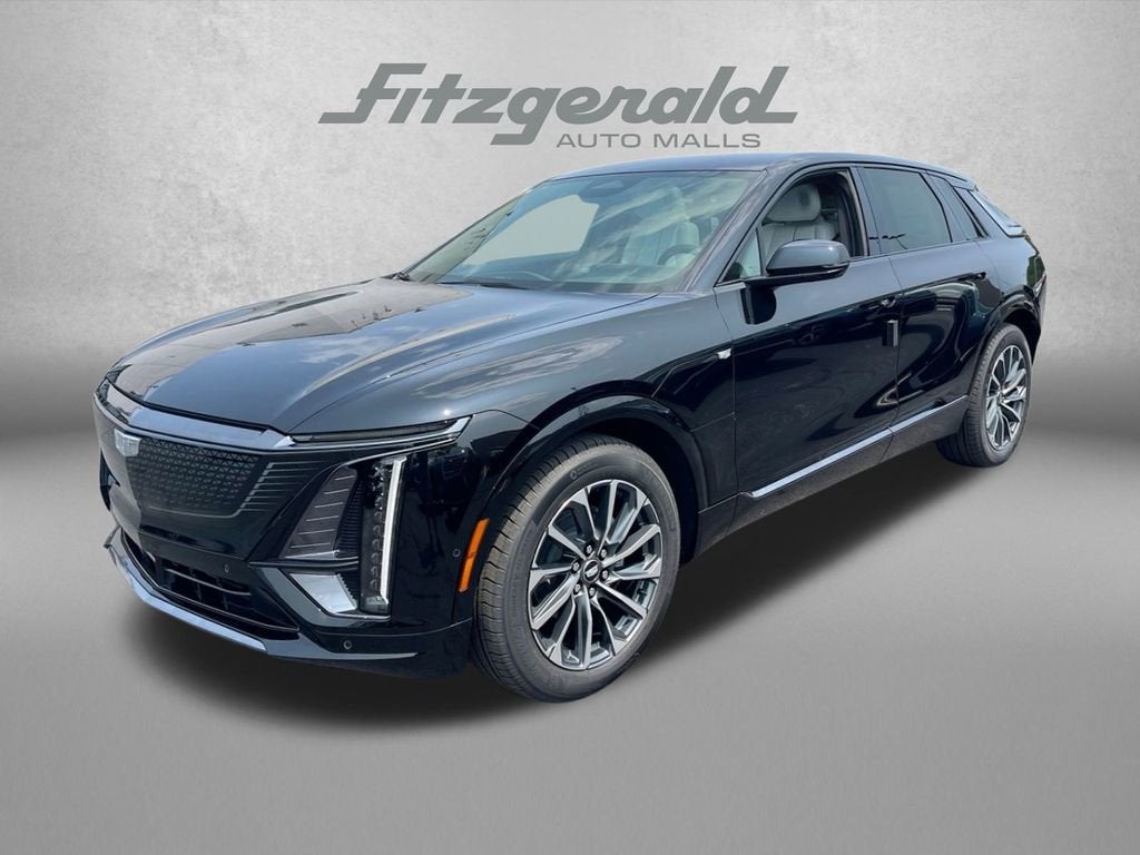 2025 Cadillac LYRIQ Sport 2