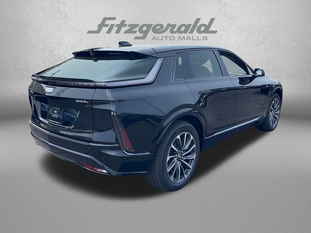 2025 Cadillac LYRIQ Sport 2