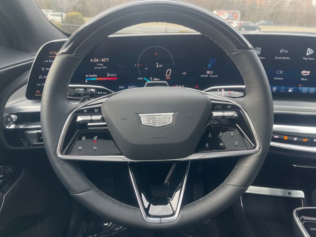 2025 Cadillac LYRIQ Sport 3