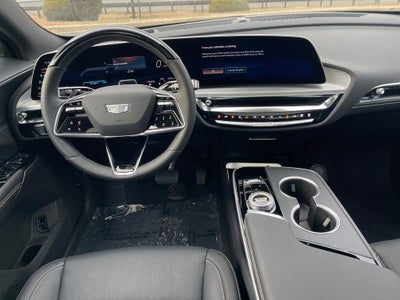 2025 Cadillac LYRIQ Sport 3