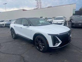2027 Cadillac LYRIQ Signature Sport