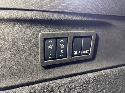 2025 Cadillac ESCALADE IQ Sport 1