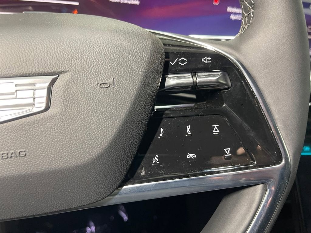 2025 Cadillac ESCALADE IQ Sport 1