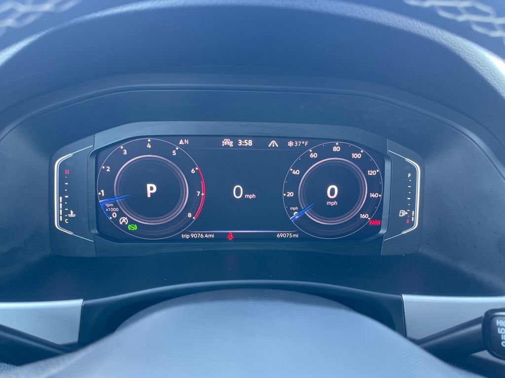 2022 Volkswagen Atlas Cross Sport 3.6L V6 SE w/Technology