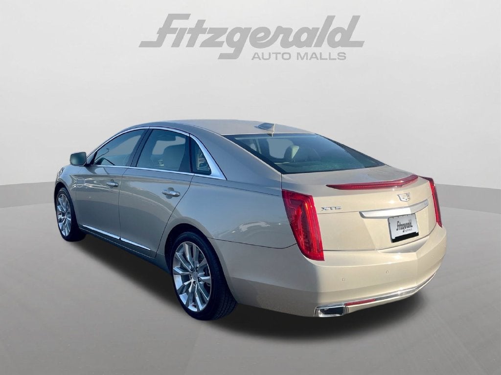 2016 Cadillac XTS Luxury Collection