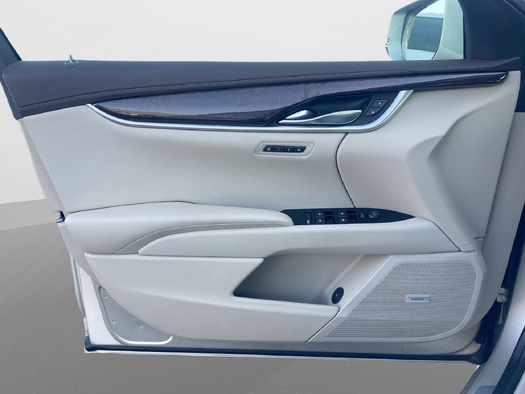 2016 Cadillac XTS Luxury Collection
