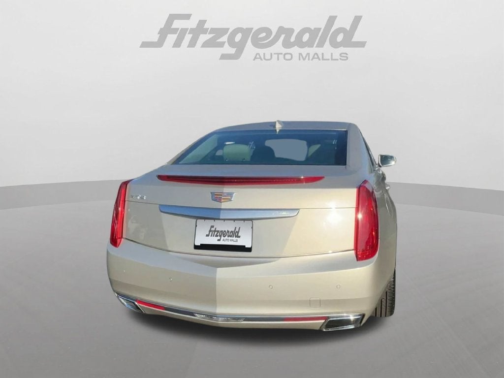2016 Cadillac XTS Luxury Collection