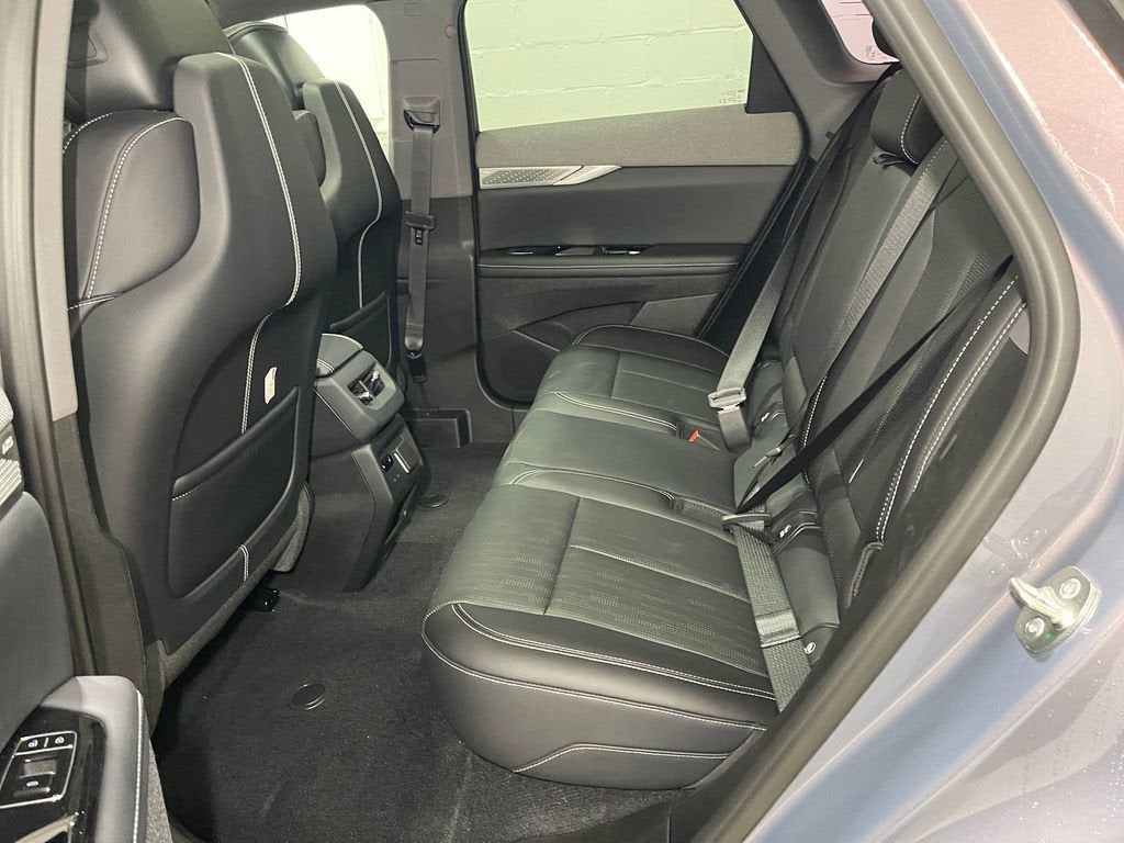 2026 Cadillac OPTIQ Premium Luxury