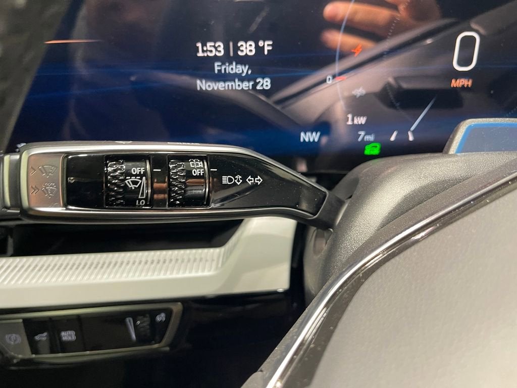 2026 Cadillac OPTIQ Premium Luxury